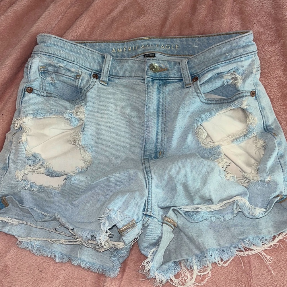 American Eagle High Waisted Mom Jean Shorts